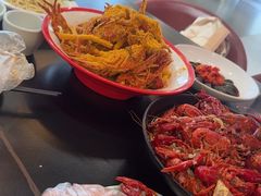 -叶派龙虾•招牌香辣蟹·海鲜(中海国际店)