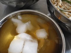 -正宗杨记普洱酸醋米线(总店)