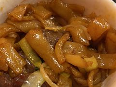 干炒牛河-稻香酒家·34年老字号·港式粤菜(汉街店)