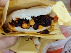 -邢老三肉丸糊辣汤(西安总店)