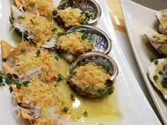 -四川小胡子海鲜(丁村万人海鲜广场店)