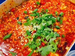 -马路边边串串香(苗栗路店)