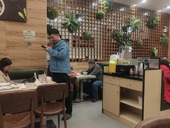 -佰搭果·广式茶餐厅(西华路店)