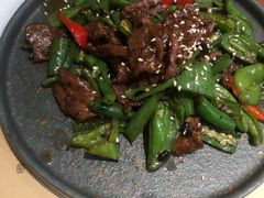 双椒牛肉-来龙里 精致 东南亚餐室(万象城店)
