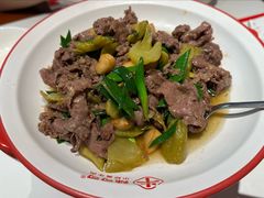 现炒酸菜牛肉-辣可可·小炒黄牛肉(望京凯德MALL店)