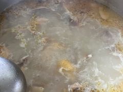 -15年老字号鑫鑫猪肚鸡·椰子鸡海南火锅(兴隆华侨农场店)