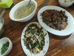 -九九牛肉馆(南山路店)