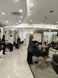 -八佰伴8008星级形象店