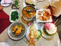 -Red Lobster