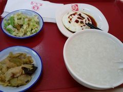 -来必堡(娄山关路店)