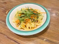 西北大凉皮-清真·玛丽亚新疆菜主题餐厅(浙江中路店)