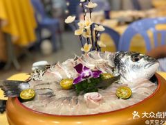 -官塘鱻鱻鱼生·潮汕生腌·砂锅粥(西马路总店)