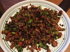 黑三剁-云海肴·汽锅鸡·云南菜(天山百盛优客店)