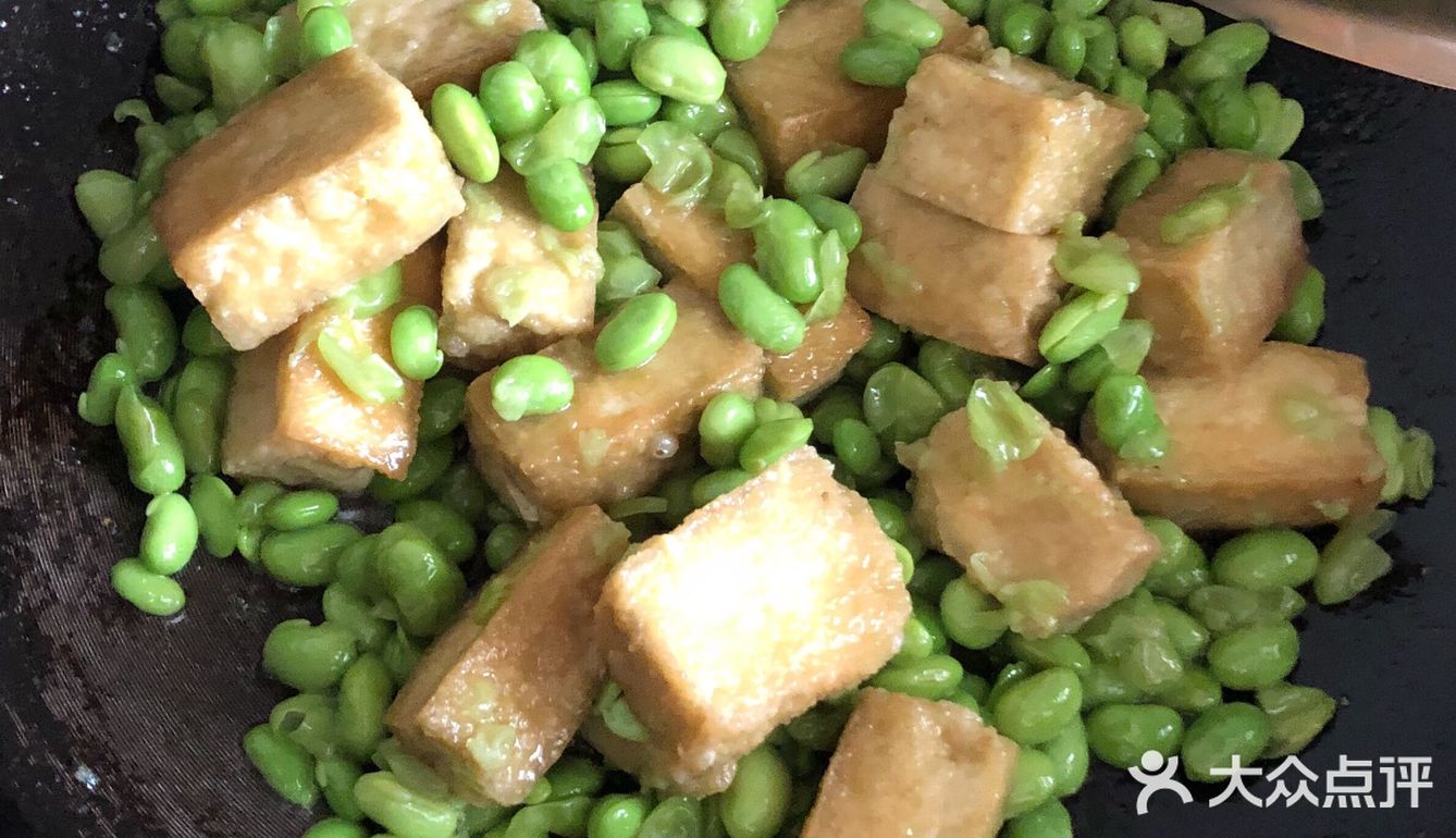 夏日里的美味之炸臭豆腐炒毛豆来啦