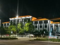 -石梅小学-停车场