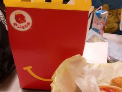 -麦当劳(杭州西湖银泰百货店)