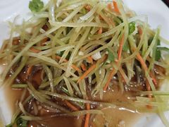 -溢心园香河肉饼总店