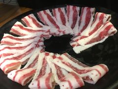 -唯成•韩国炭火烤肉 유성고기