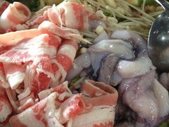 金枪鱼寿司-郑阿姨的家·이모네·韩料&烤肉(武川路店)