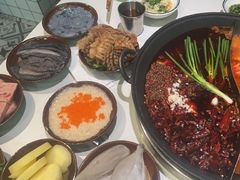 -卤校长老火锅(杨家坪直营店)