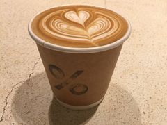 热的咖啡拿铁-% Arabica(京都东山店)