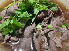 -大众跷脚牛肉馆·非遗传承单位(峨眉山店)