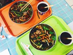 牛腩米粉-红鼻子桂林米粉(金唐新光界店)