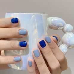 -花岐款式专研健康美甲沙龙