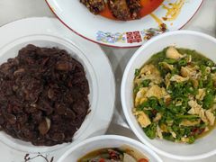 -红色湘菜馆(春风店)