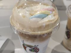 -瑞幸咖啡(新世界中心店)