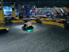 -极限PLAY运动娱乐新世界·团建派对潮玩休闲馆·室内蹦极高空游乐园