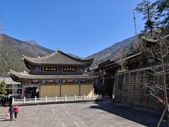 -冕宁灵山寺