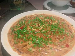 沙蒜烧豆面-新荣记(BFC外滩金融中心店)