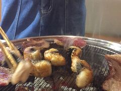 -围炉肉舍•炭烤活鳗•丹东海鲜烤肉(步行街店)