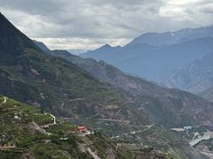 -萝卜寨羌文化生态旅游区