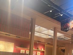 -老牌坊云南鱼豆花火锅(哈西万达店)