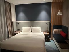 -珠海拱北口岸智选假日酒店