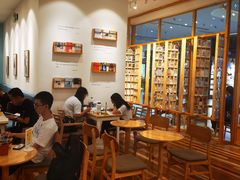 -猫的天空之城概念书店(印象城购物中心店)