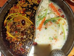 -周小明火锅(黑金冠社区店)