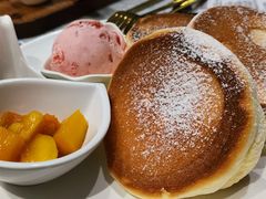 芒果梳乎厘班戟-发记甜品(豉油街店)