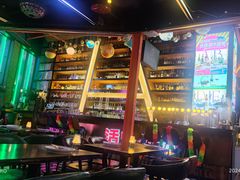 -Famous肥猫墨西哥音乐餐吧(五棵松华熙LIVE店)