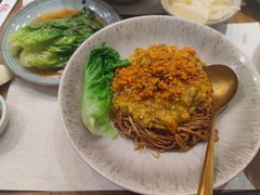 -蟹黄鱼·海派深夜面馆(巨鹿路店)