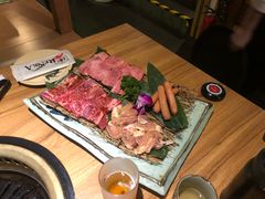 -炼火烤肉店