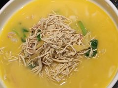 -香山湖家家宴(中山陵店)