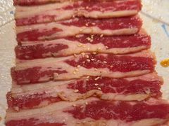 -山川小町·极番烧肉(新地假日广场店)