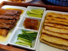烙饼卷带鱼-京味斋·北京烤鸭(北京南站洋桥店)