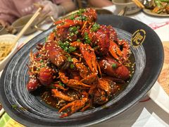 -肥肥虾庄·金牌油焖大虾(汉口城市广场店)