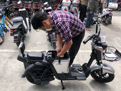 -雅迪电动车(北艾路店)