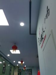 -痘博士广州·全国连锁祛痘机构