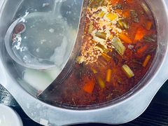 -顺水湾·牛肉牛杂火锅(驾鹤店)